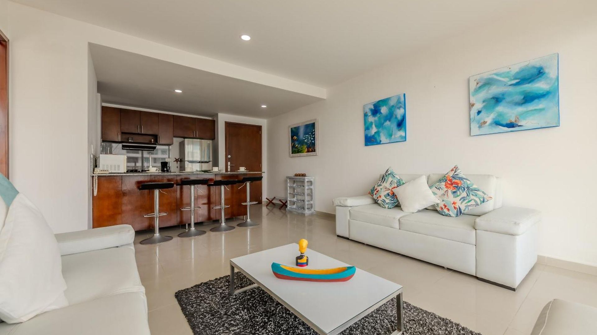 Spectacular Ocean View - Direct Access Apartment