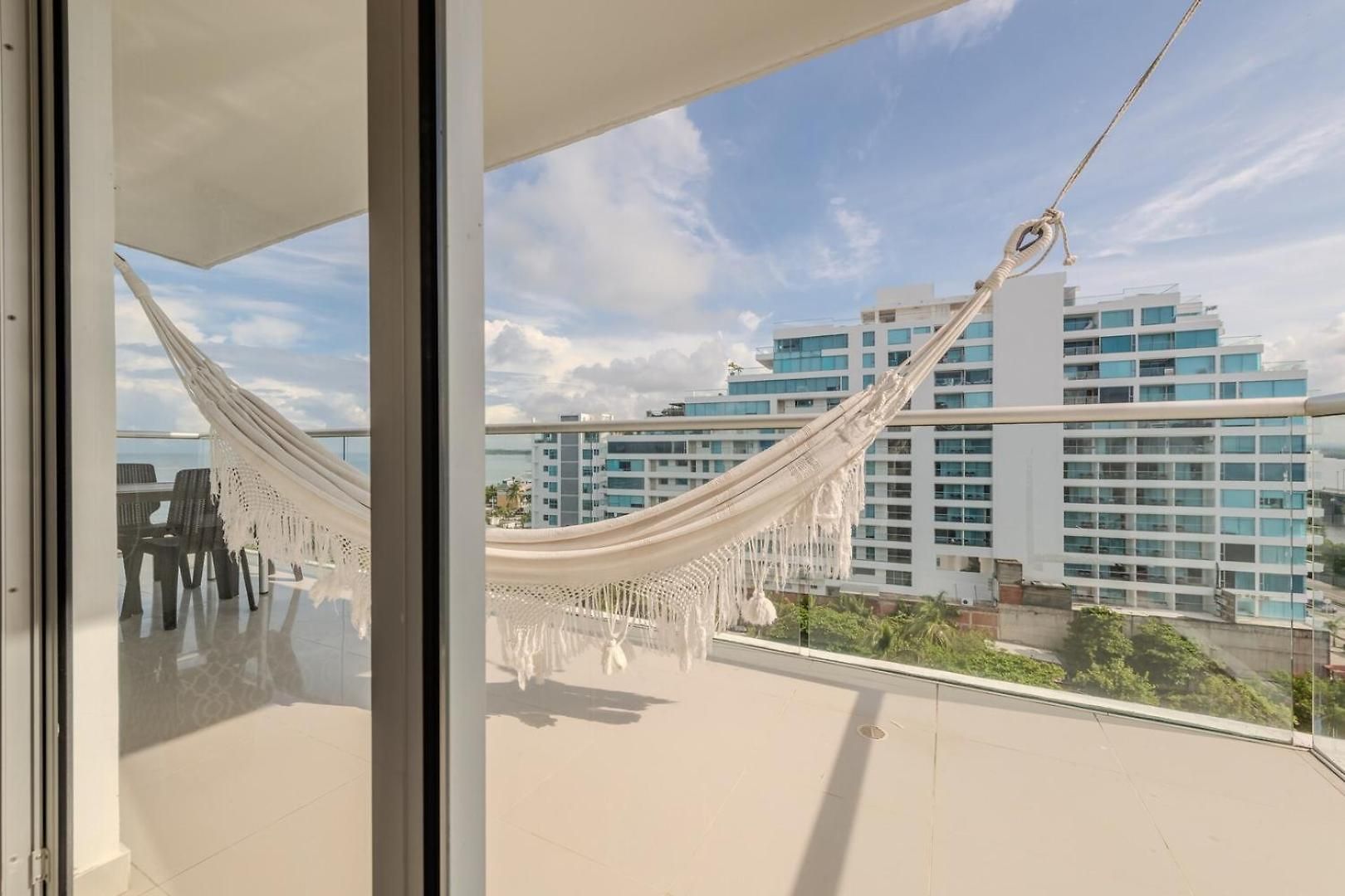 Spectacular Ocean View - Direct Access *