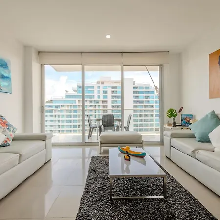 Spectacular Ocean View - Direct Access Apartment *